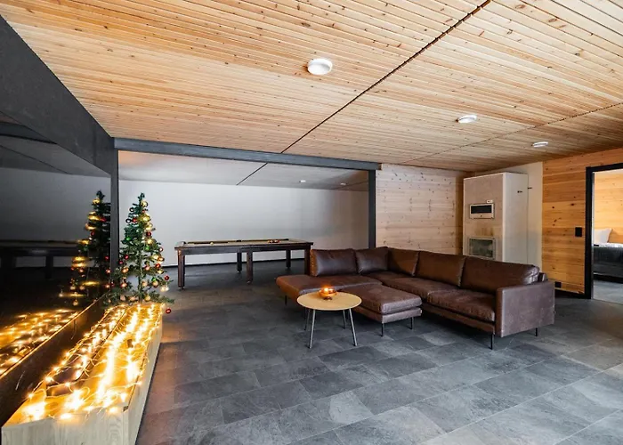 Forest Mansion Rovaniemen Hébergement de vacances *